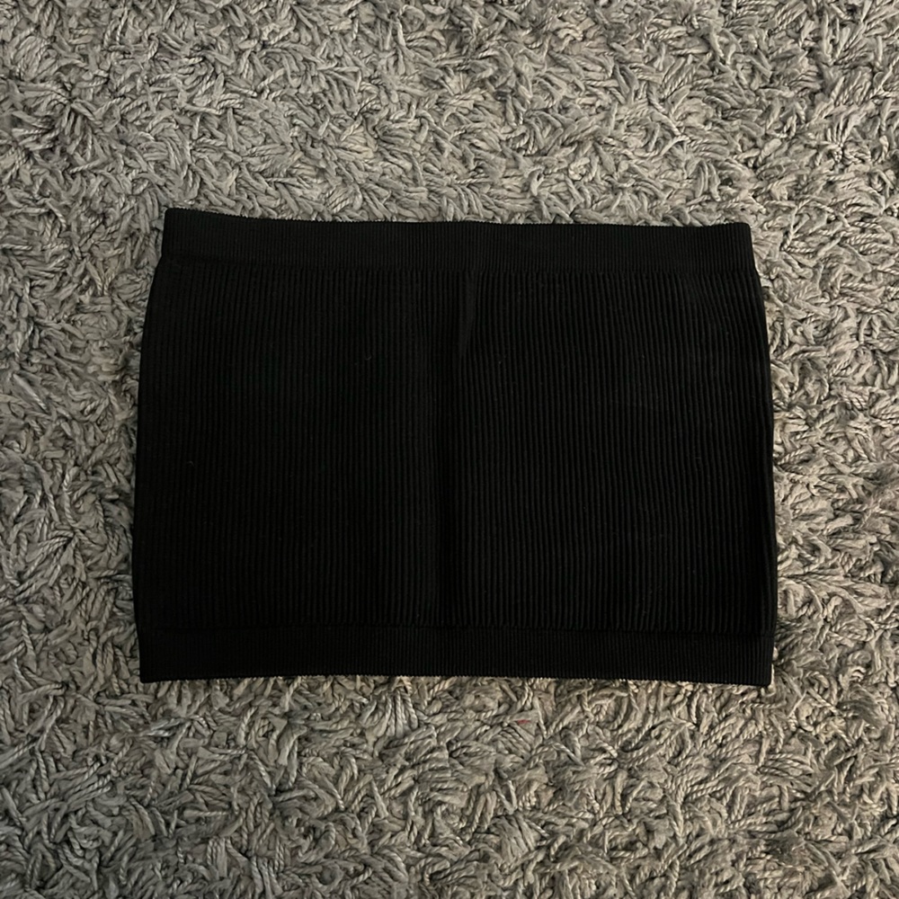 Women’s cotton on black tube top
